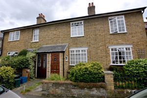 Gomer Place, Teddington- click for photo gallery